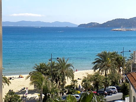 Double Room with Partial Sea View