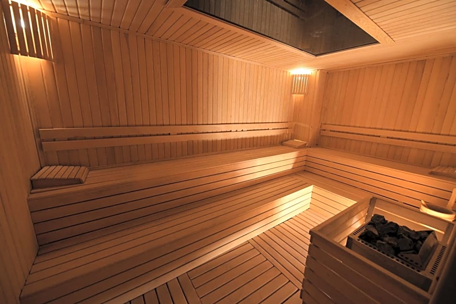 Nadir Business Hotel