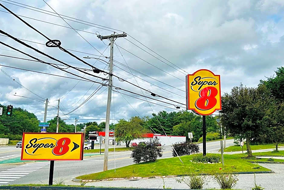 Super 8 by Wyndham Lewiston Auburn Area