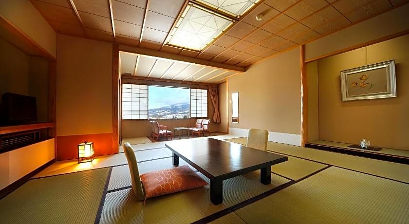 Tsukioka Hotel