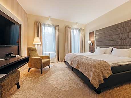 Superior Double or Twin Room with Spa Access