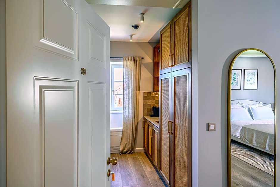 Hotel Brattia, Adults Only