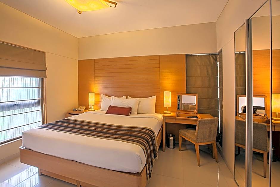 Photo 1 of 6 of Executive 1 Bedroom Suite, Balcony