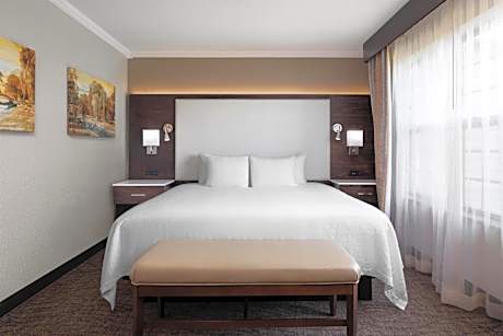 Best Western Premier Bridgewood Resort Hotel