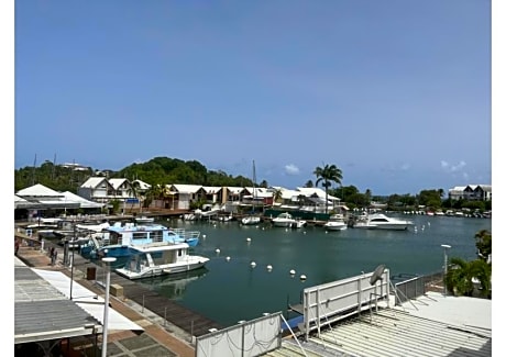 Chambre d'hôte située a la Marina du Gosier et a 10 mins de l'aéroport