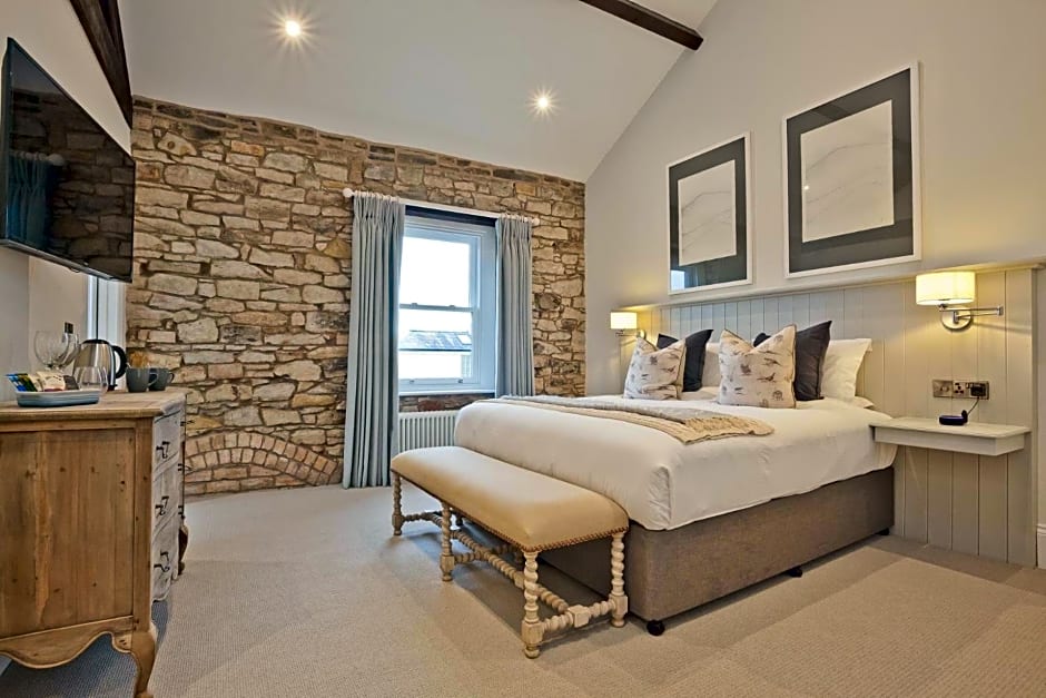 Tithe Barn - Self Check In Hotel