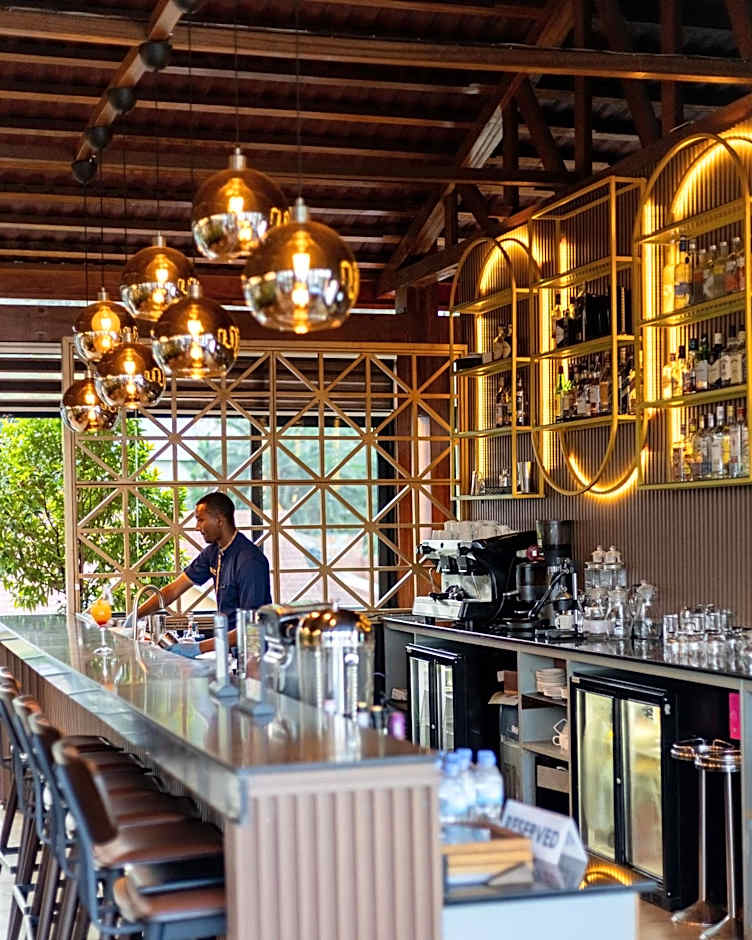 Mythos Boutique Hotel