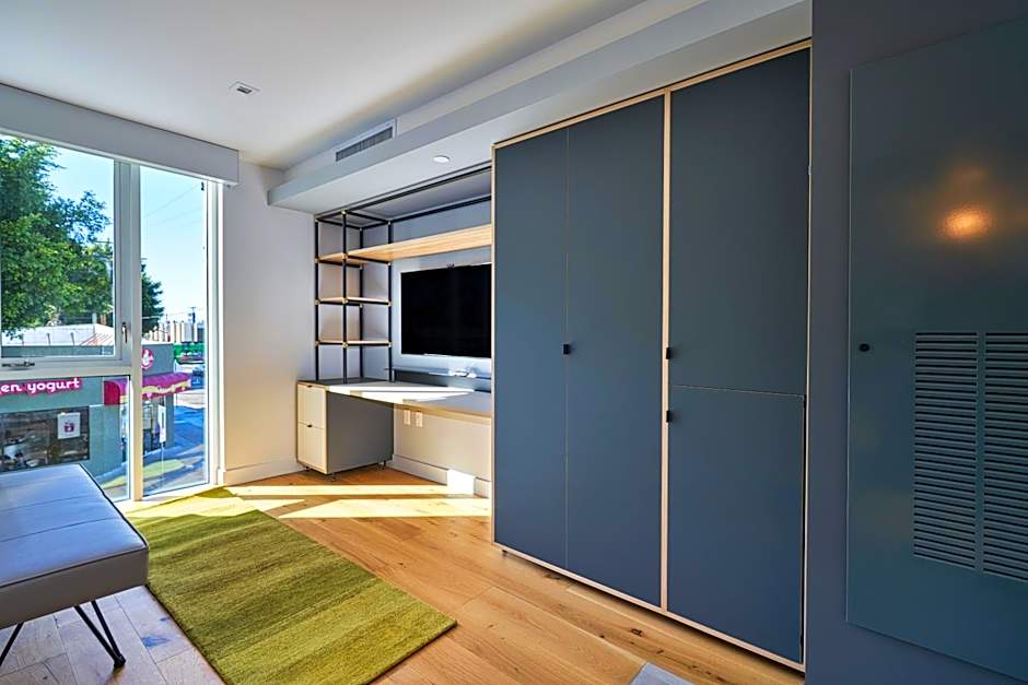 Foto 1 di 9 di Studio, Accessible