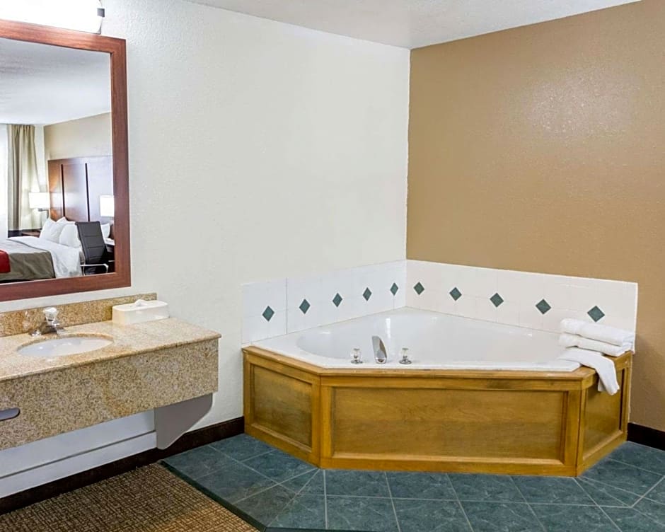 Comfort Inn Kearney - Liberty