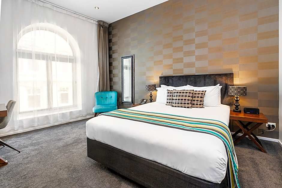 Hotel 115