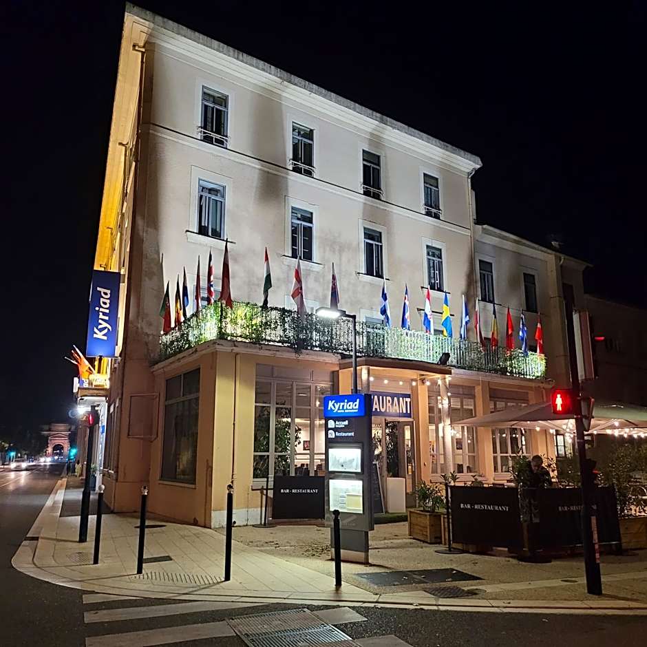 KYRIAD ORANGE Centre Ville - HOTEL RESTAURANT BAR - Galerie d'Art des Princes - Provence Alpes Côte d'Azur - France - Proche A7-A9 - exit21- Châteauneuf-du-Pape Avignon Bollene Nimes Valence - 24h-24h