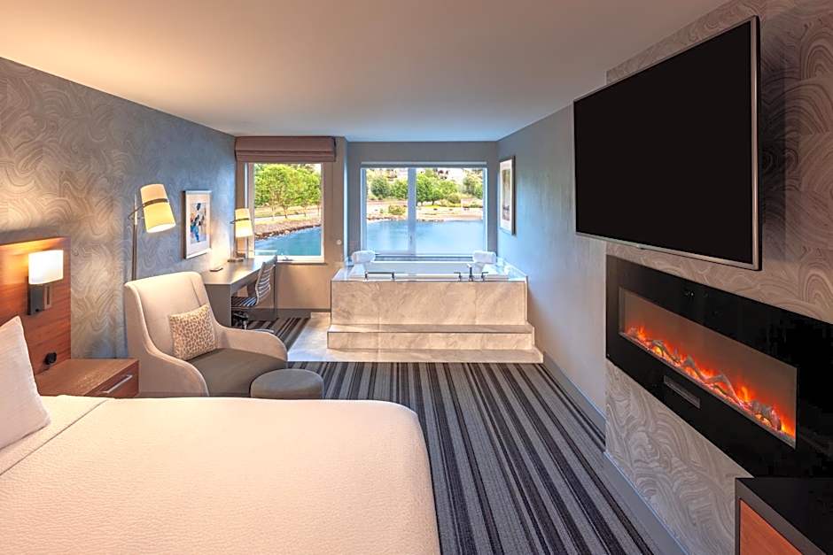 Silver Cloud Inn-Tacoma Waterfront