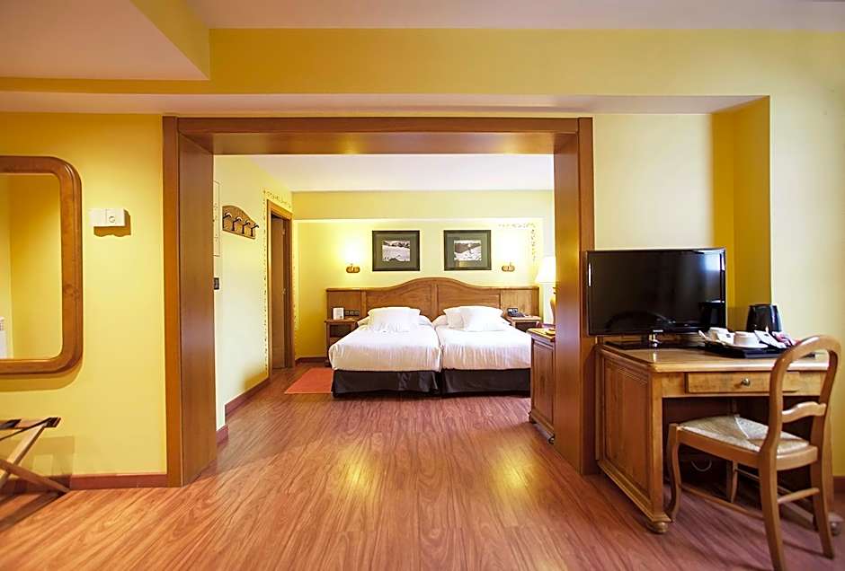 Ski Plaza Hotel & Wellness