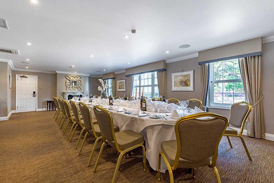 L'Horizon Beach Hotel & Spa