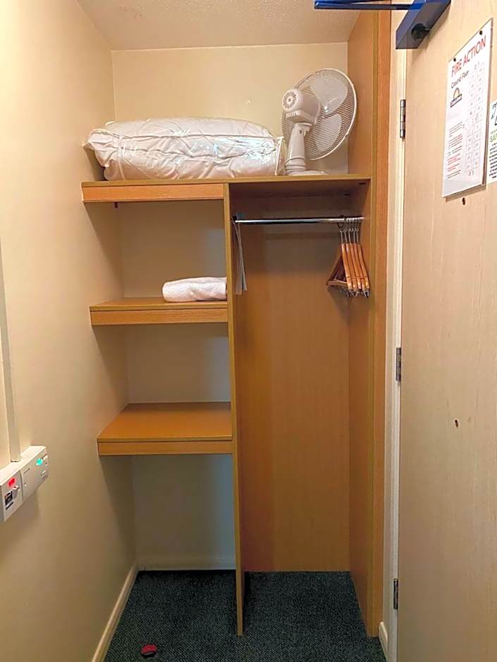 Days Inn Michaelwood M5