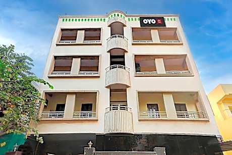 Hotel O Aarshi Palace