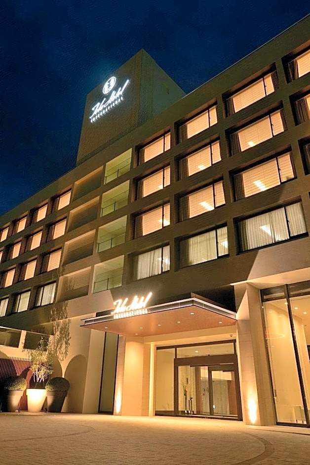 Toba Hotel International