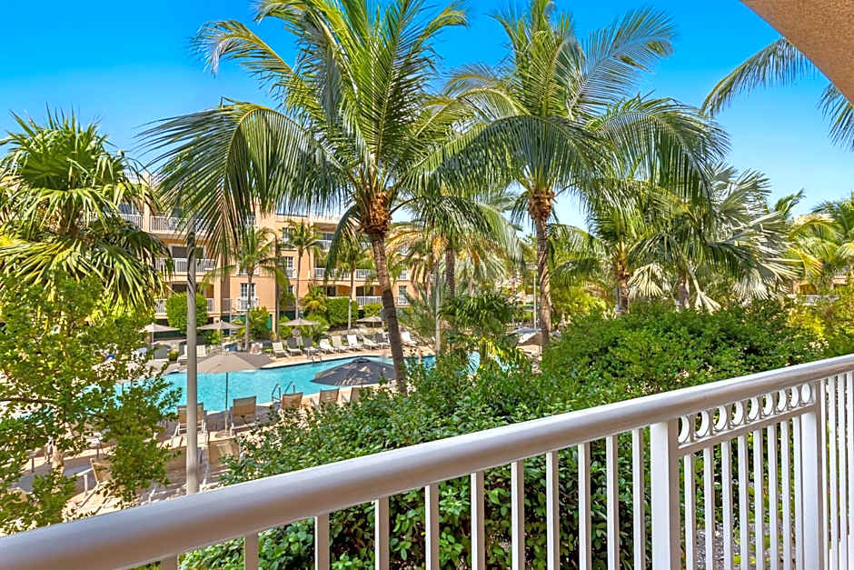 Beachside Resort & Residences