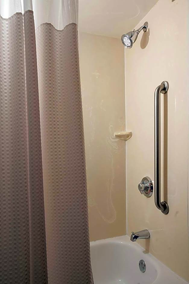 Courtyard by Marriott Greenville-Spartanburg Airport