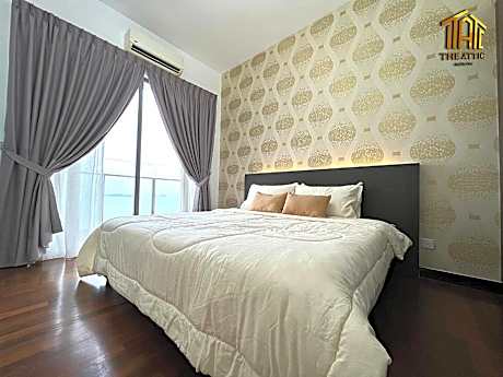 Luxury Family 2 Bedroom Suite  (Private Bathtub and Sea View)