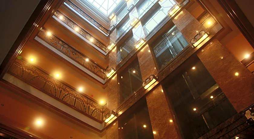 Herald Suites Polaris