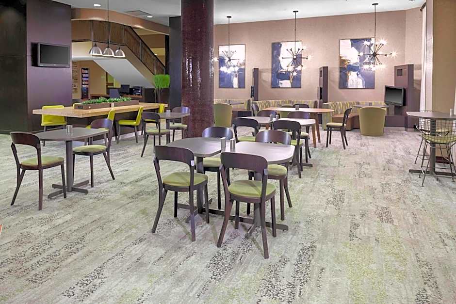 Courtyard by Marriott Memphis Downtown