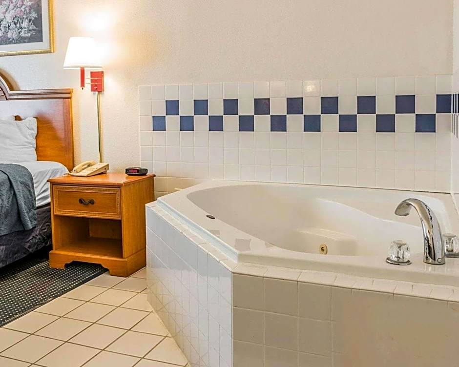 Quality Inn Kalamazoo near Wings Stadium