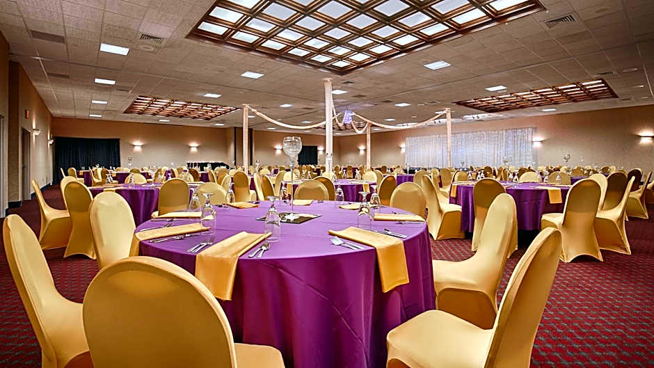 Best Western Plus Brandywine Inn & Suites