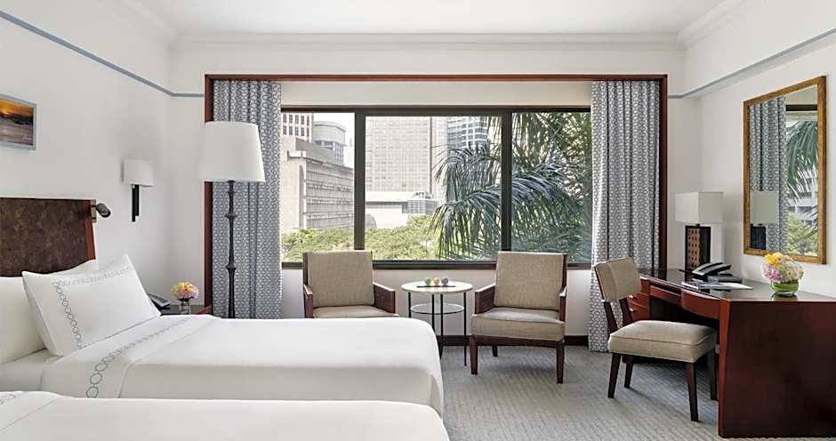Photo 1 of 4 of Deluxe 1 King Bed
