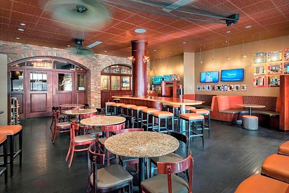 Fairfield Inn & Suites Baltimore Downtown/Inner H – Baltimore, MD