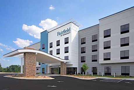 Fairfield by Marriott Inn & Suites Whitsett Greensboro East