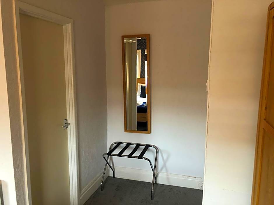 The Fossil Tree Hotel