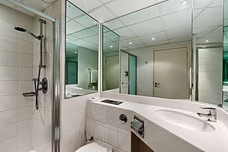 Standard 2 Twin Bed Non-Smoking Room