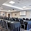 Hampton Inn and Suites Airdrie