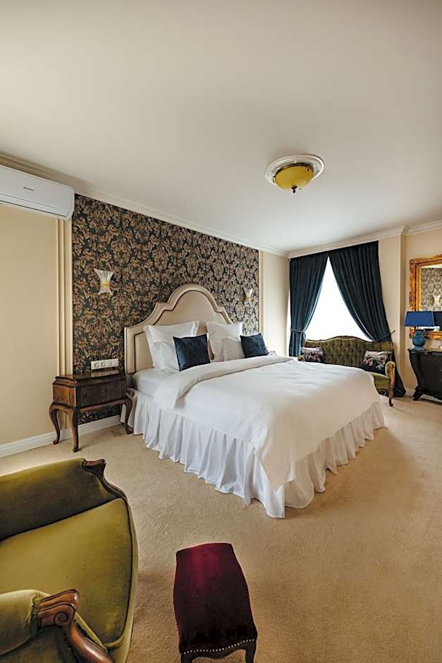 Ateneea Luxury Rooms