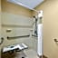  Best Western Coach House