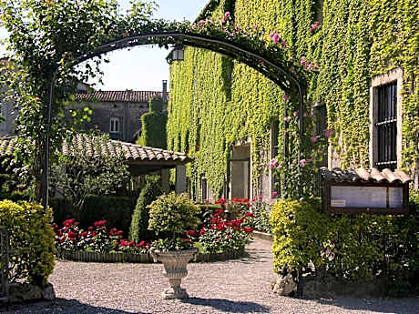 Logis Hôtel Restaurant Les Norias