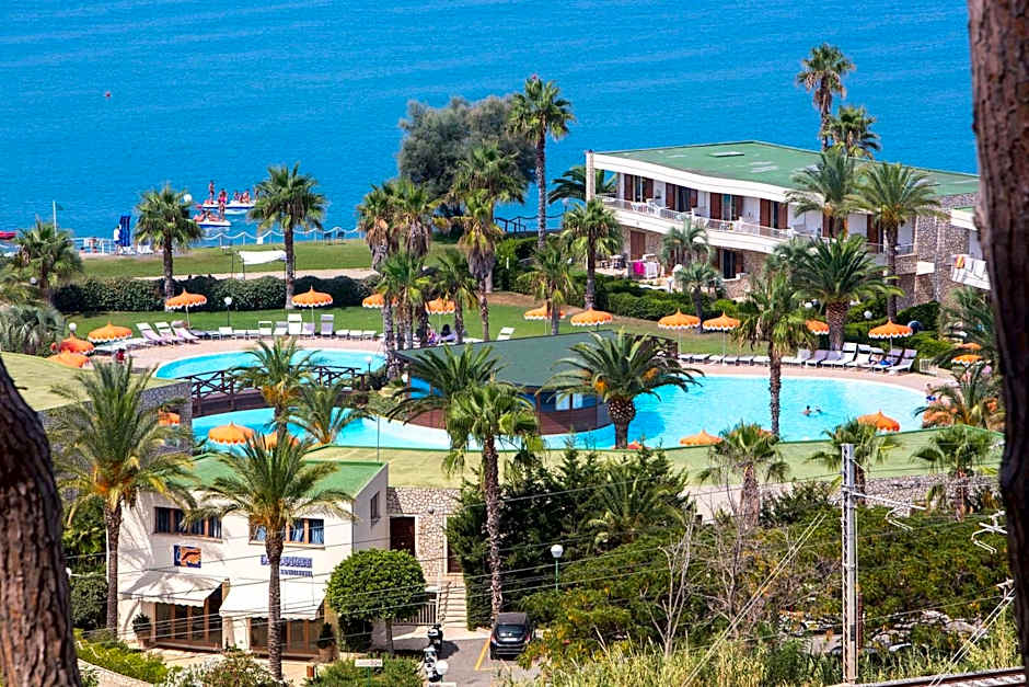 Club Residence La Castellana Mare