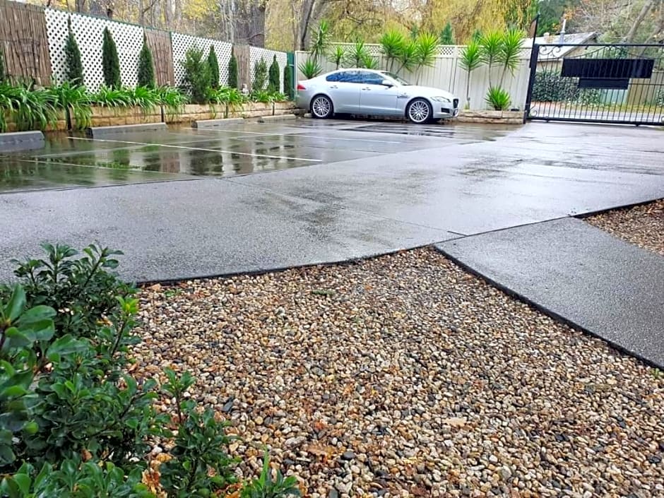 Hahndorf House B&B