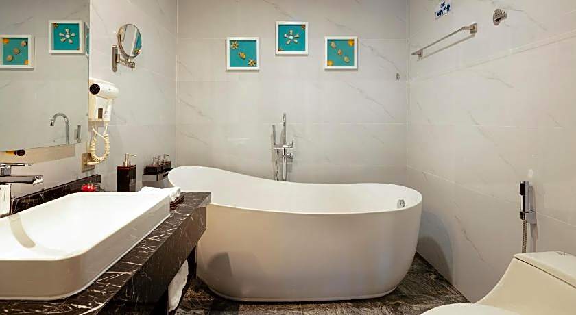 Erica Nha Trang Hotel