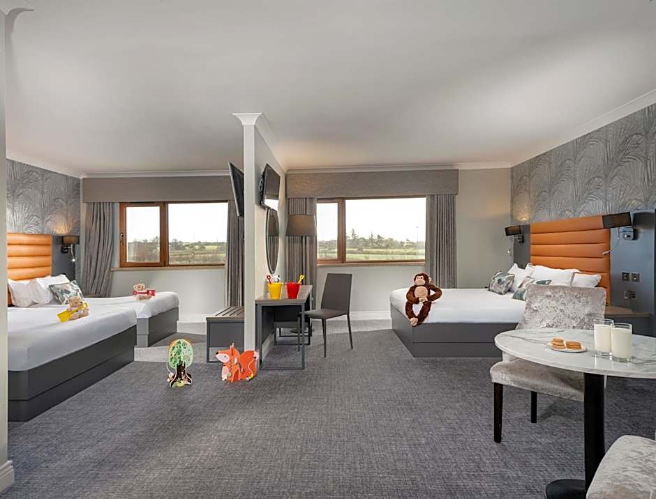 Diamond Coast Hotel