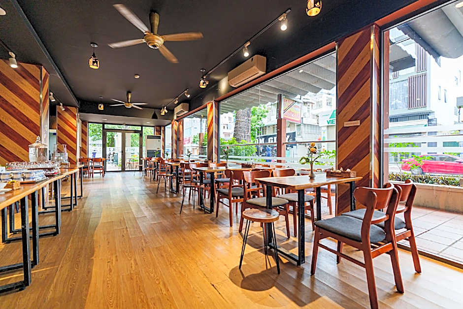 T78 Hotel (Managed by Nha khach T78)