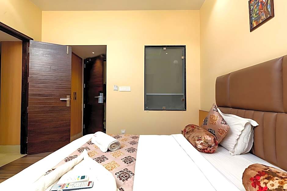 Hotel Urban Galaxy Near Golden Temple