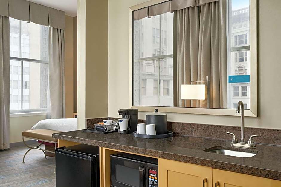 Hampton Inn By Hilton New Orleans-Downtown