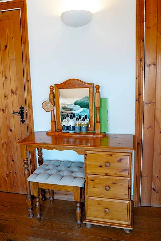 Henllys Estate B and B