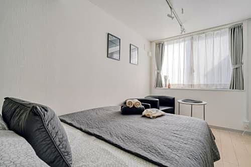 5963 Hotel