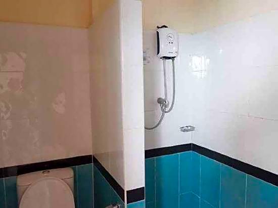 Auychai Grand Hotel