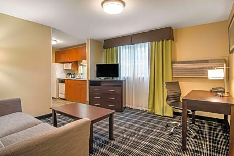 Quality Inn & Suites