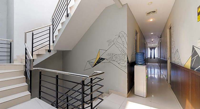 Wisma 9 Jakarta by ZUZU – Jakarta, ID