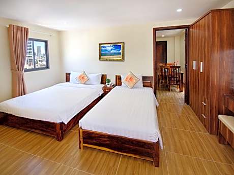 Deluxe Triple Room with balcony